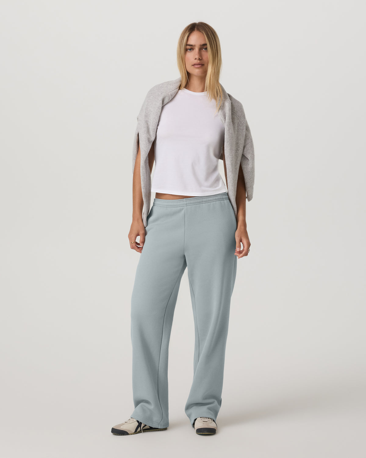 Restore Straight Leg Sweatpant Women's Blue Haze Pants - Vuori