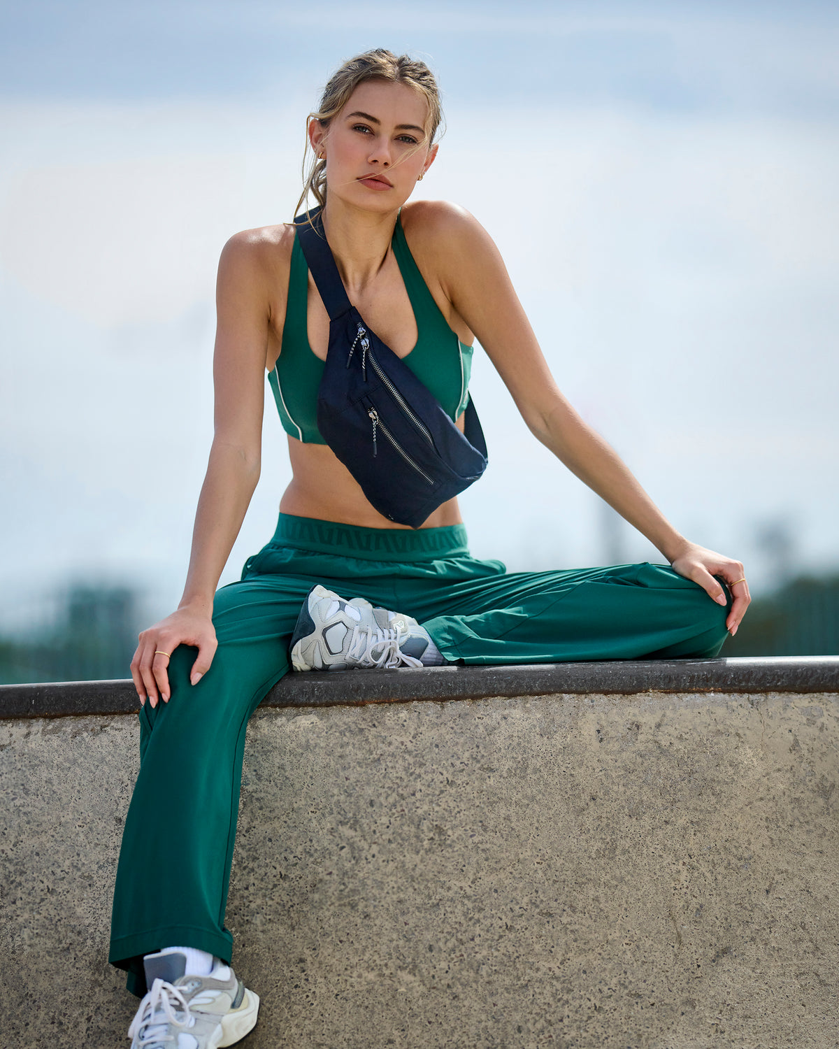 Villa Sport Trouser Pant Women's Viridian Trouser Pants - Vuori