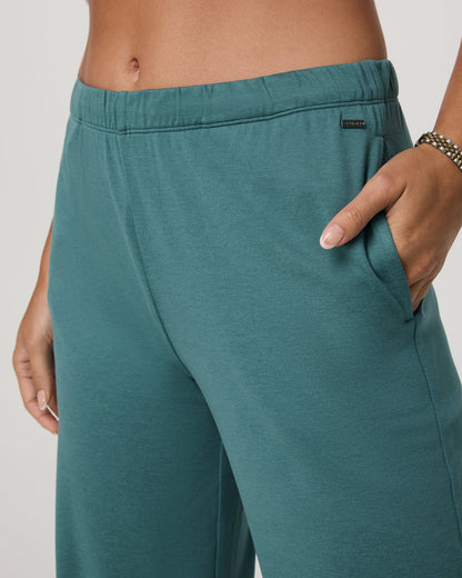 Halo Straight Leg - Long Women's Bluegrass Heather Pant - Vuori
