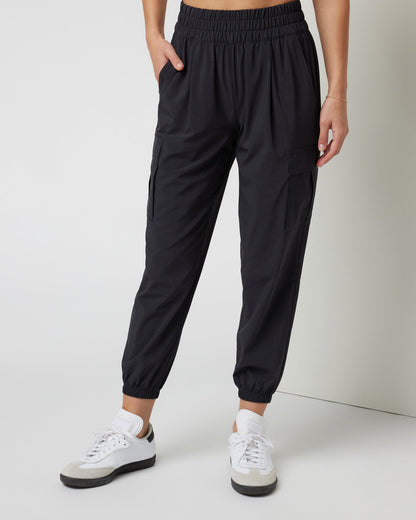 Villa Cargo Jogger Women's Black Cargo Jogger Pants - Vuori