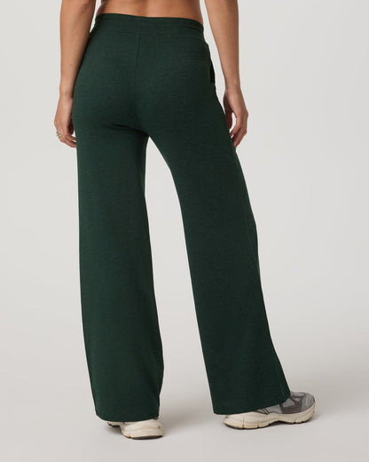 Halo Wideleg - Short Women's Evergreen Wideleg Pants - Vuori