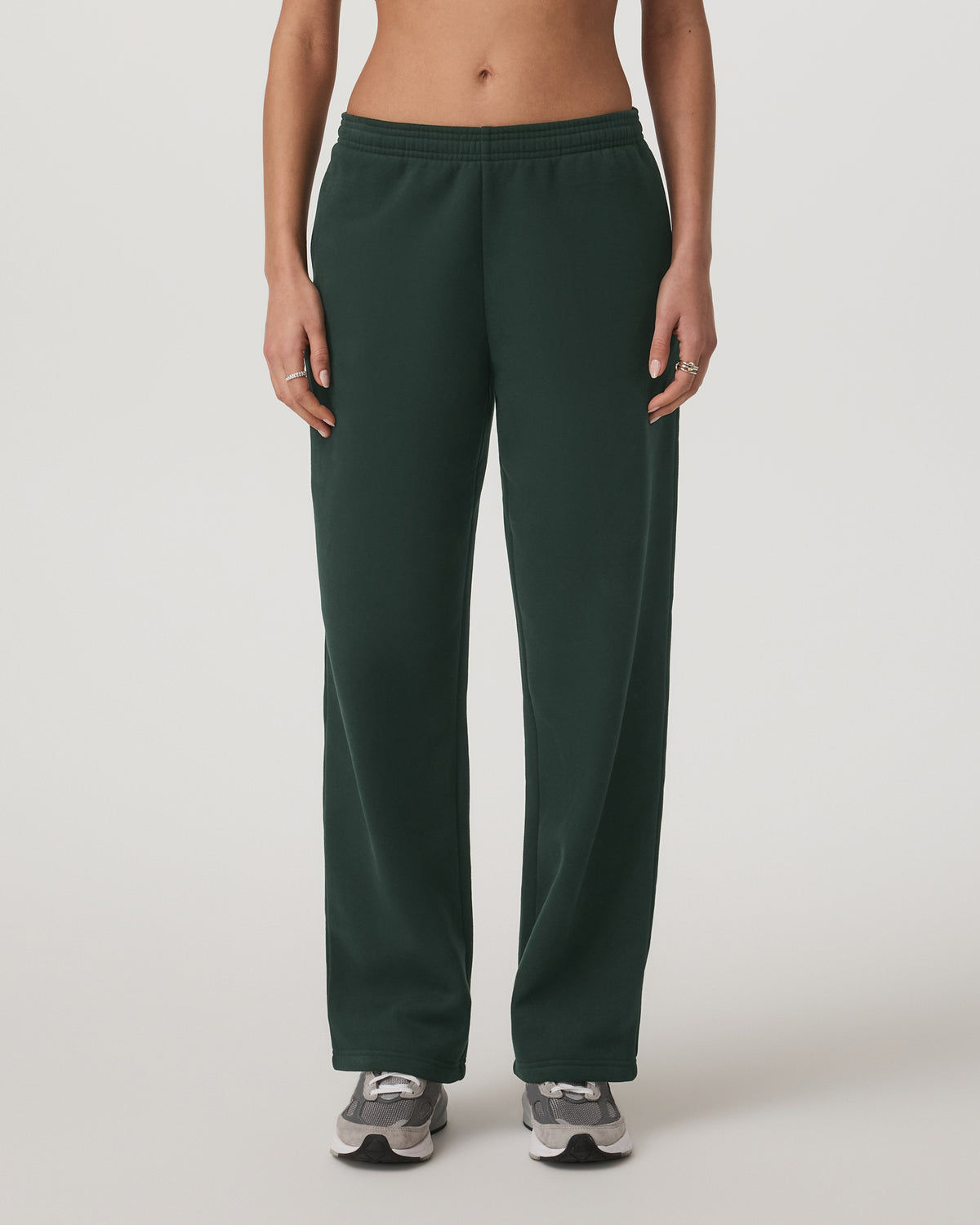 Women's Restore Straight Leg Sweatpant - Long Evergreen - Vuori