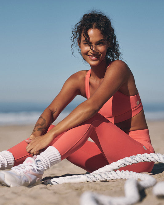 Daily Form Legging Women's Bright Coral Leggings - Vuori