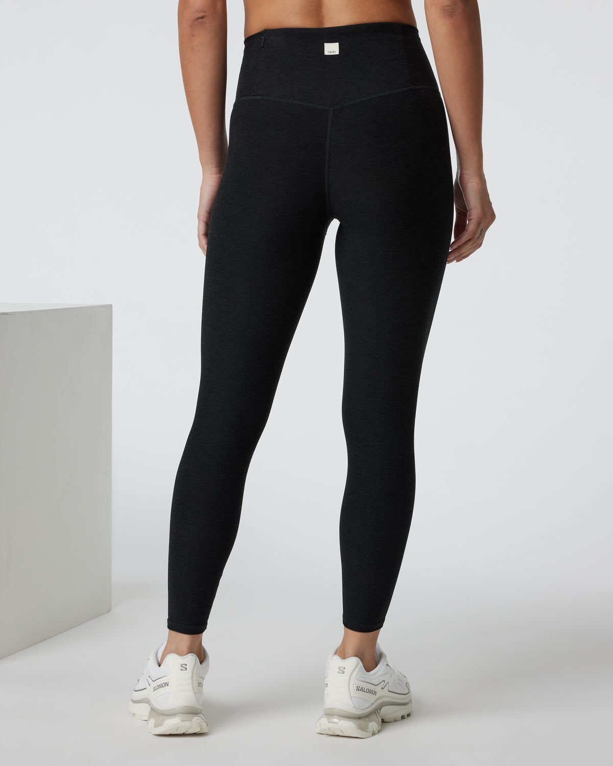 Clean Elevation Legging-Short Black Short Leggings - Vuori