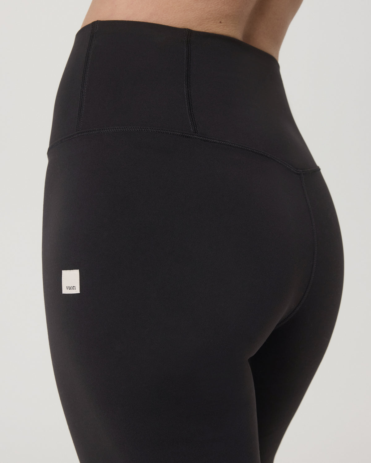 Vuori AllTheFeels™ Straight Leg - Long Women's Black Leggings - Vuori
