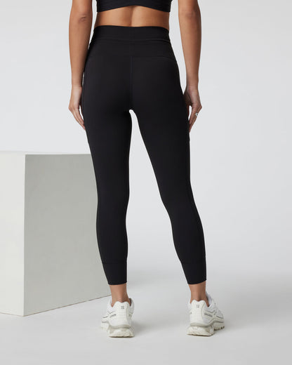 Daily Legging - Short Women's Black Short Leggings - Vuori