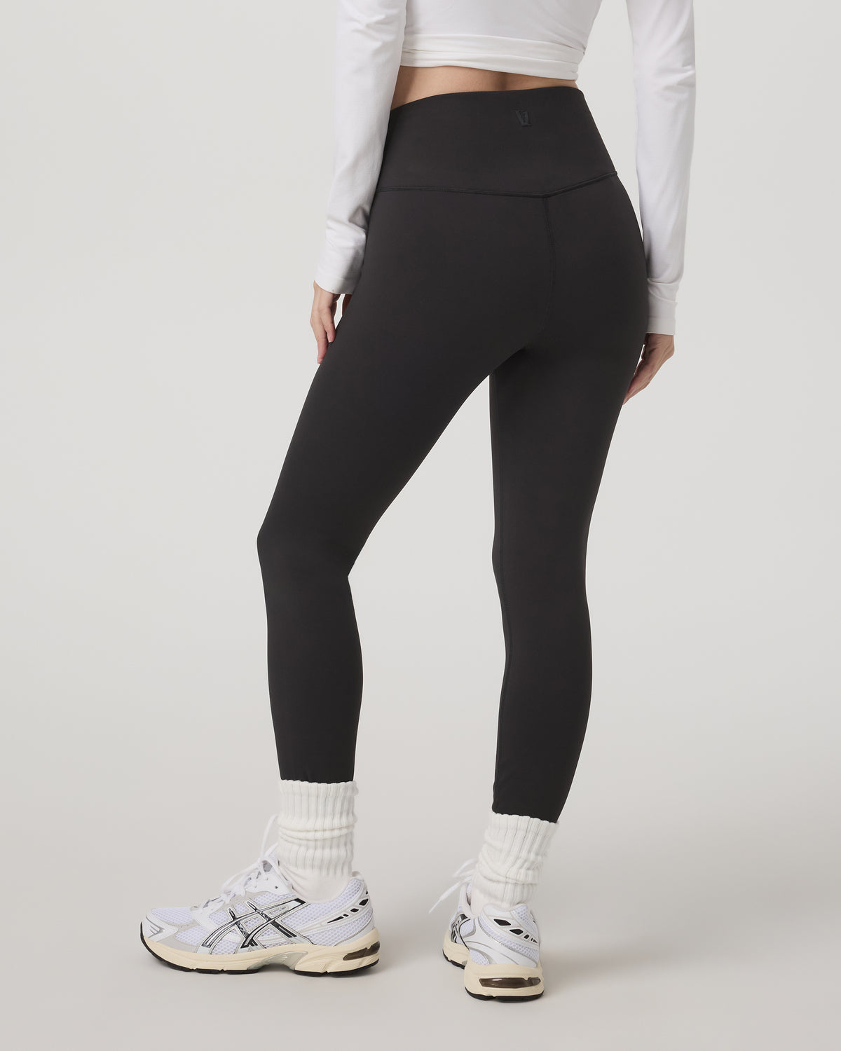 Chilled Out Legging Washed Black High-Waist Leggings - Vuori