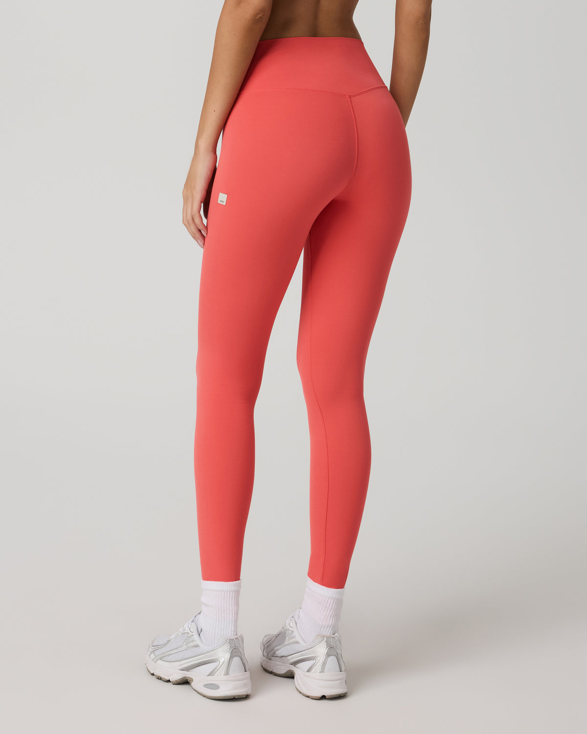 Vuori AllTheForm™ Legging - Short Women's Bright Coral Leggings - Vuori