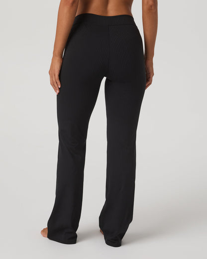 Inversion Rib Slim Flare Women's Black Slim Flare Leggings - Vuori