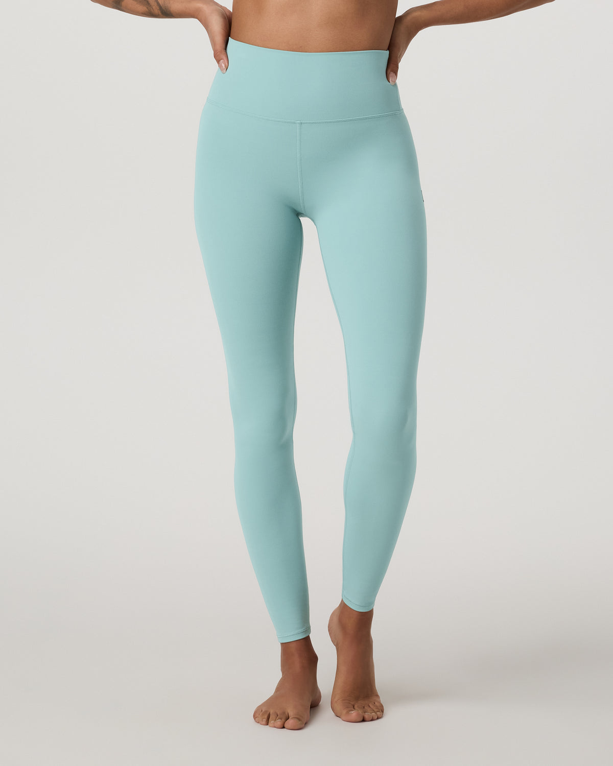 Vuori AllTheFeels™ Legging - Short Sea Spray Leggings - Vuori