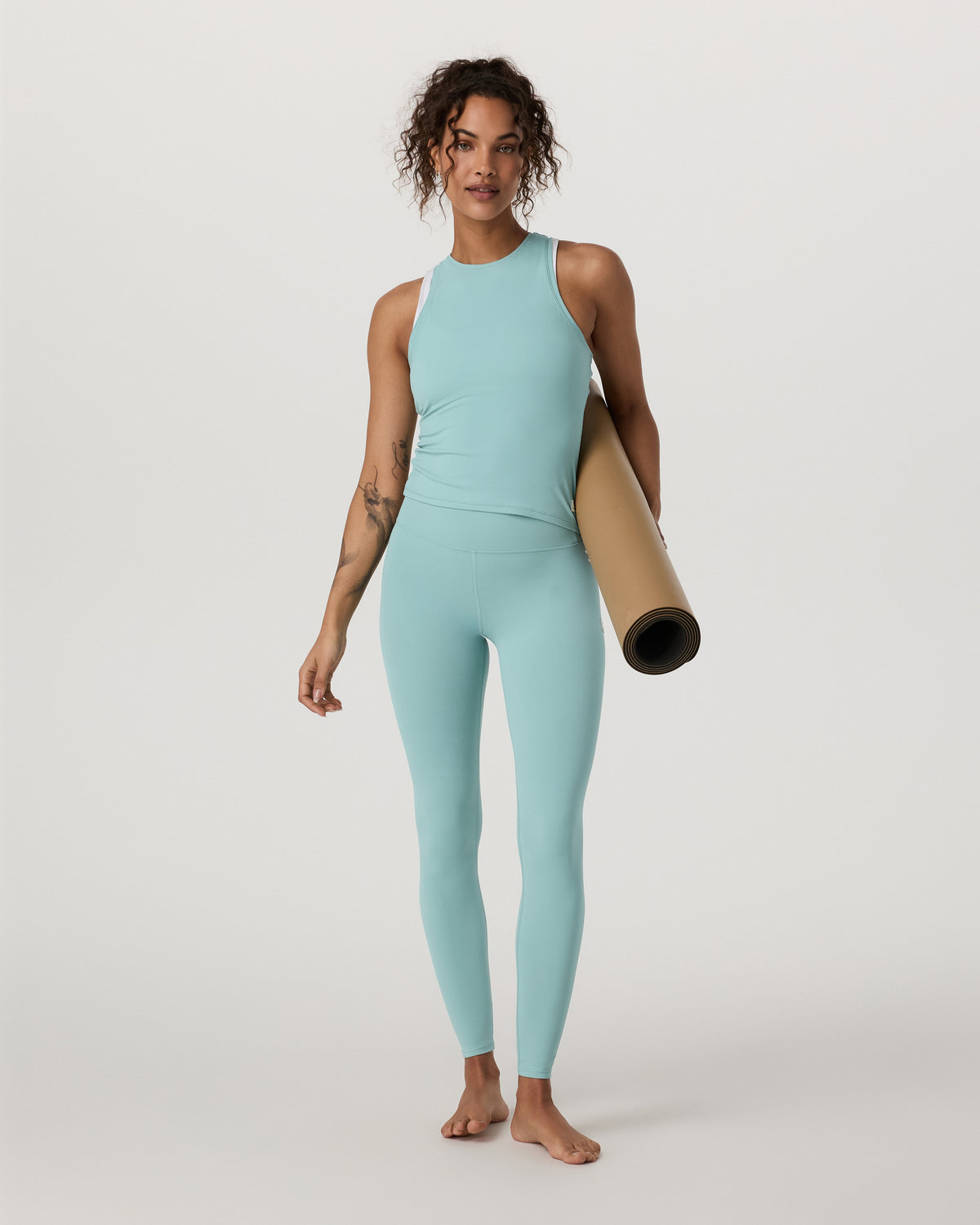 Vuori AllTheFeels™ Legging - Short Sea Spray Leggings - Vuori