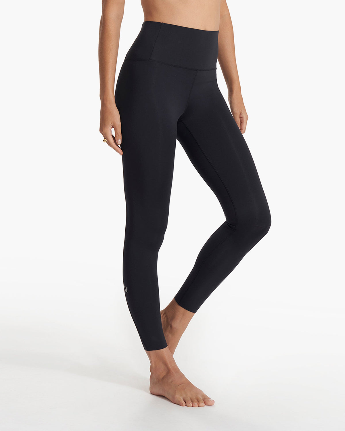 Evolve Legging Smooth Black 7/8 Leggings - Vuori