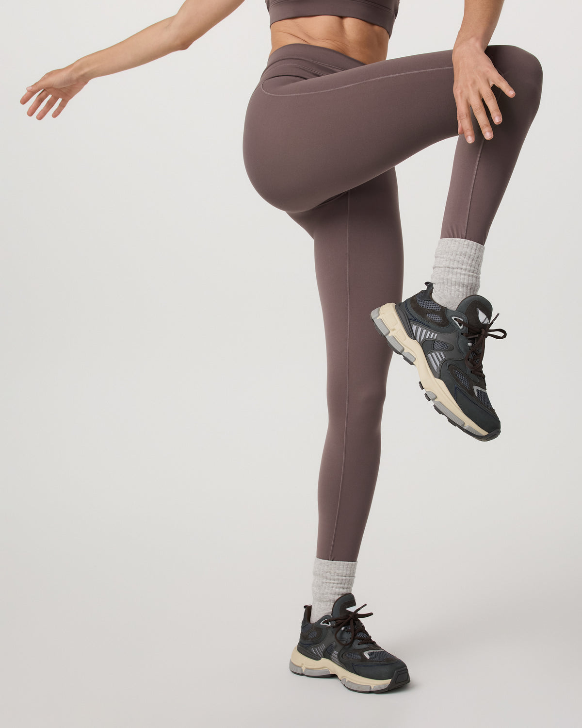 Women's Daily Form Legging - Short Huckleberry - Vuori