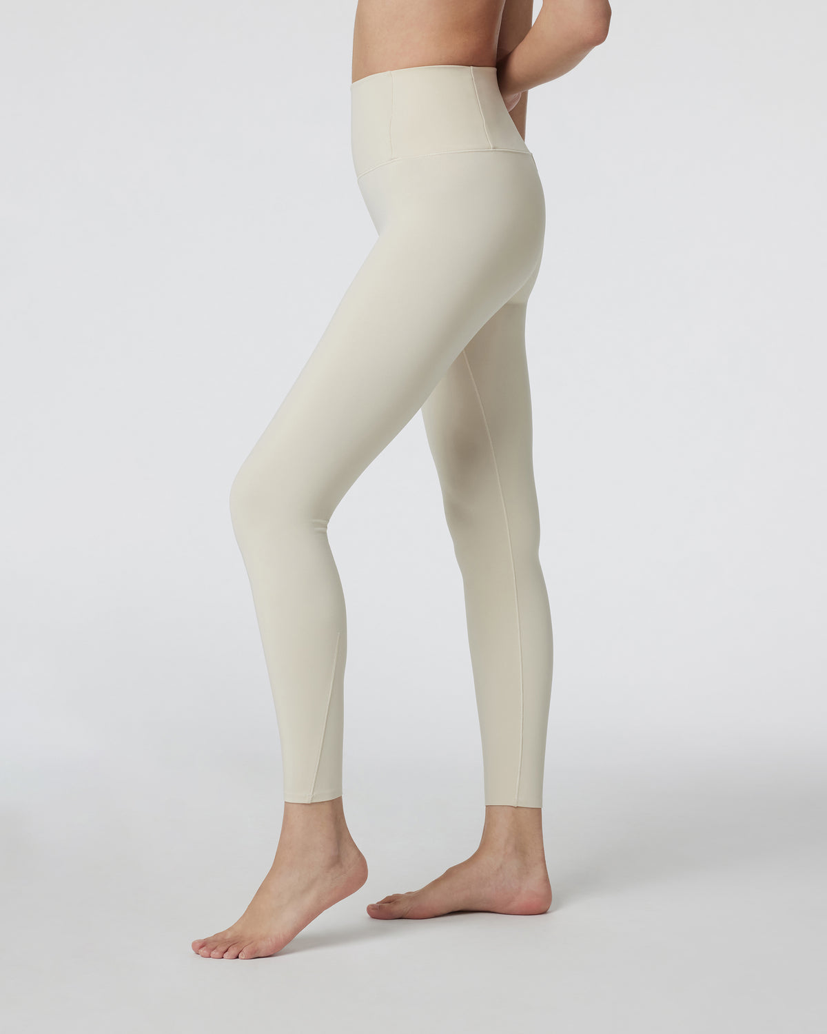 Evolve Legging Bone High-Rise Leggings - Vuori
