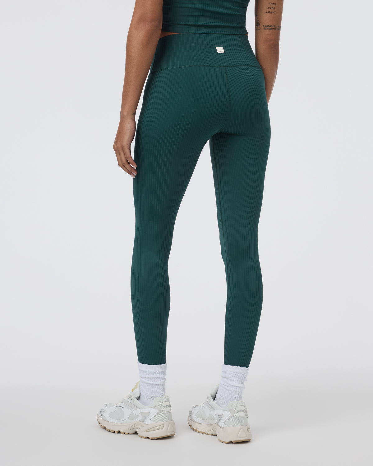 Inversion Rib Legging Moss - Vuori
