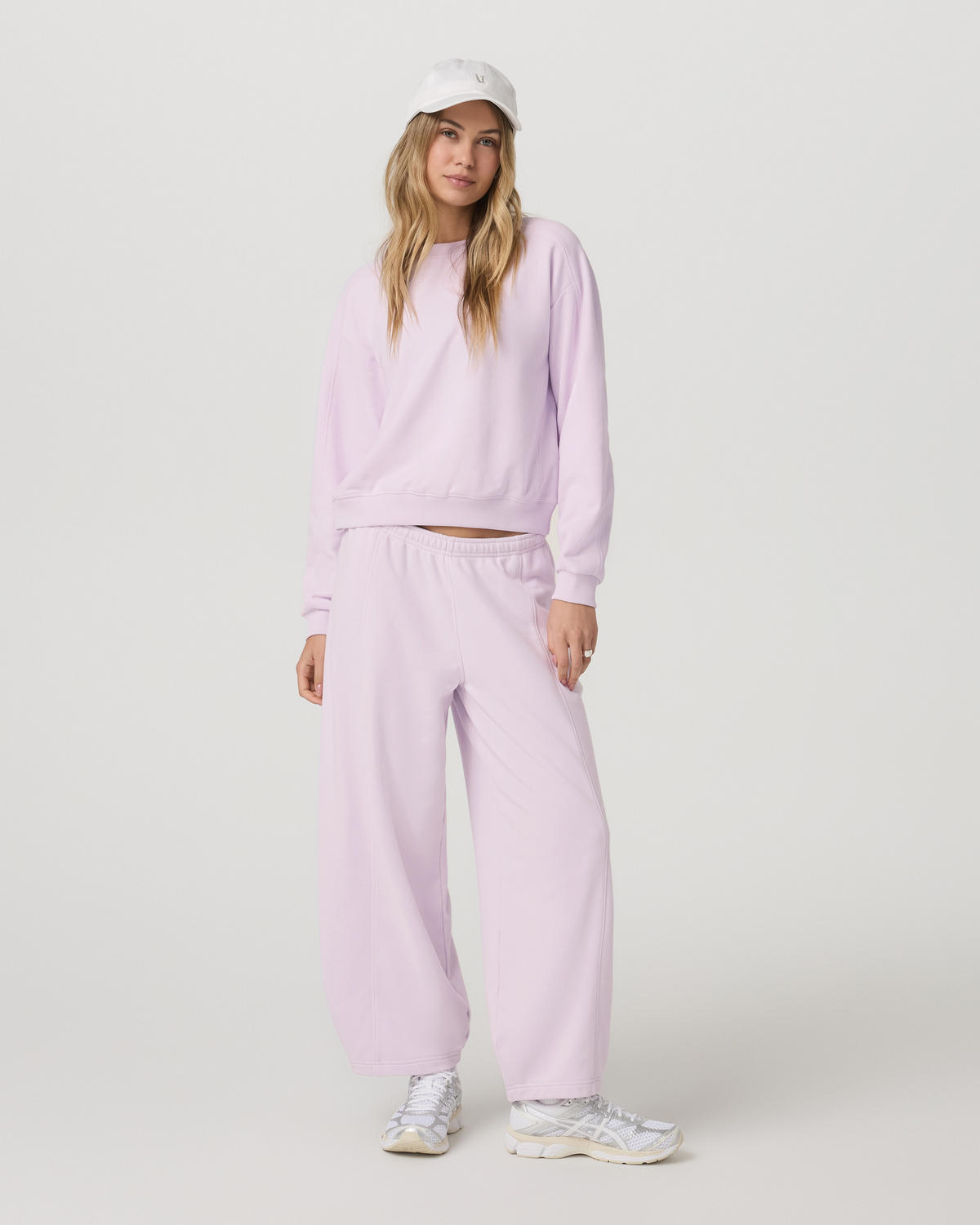 Sedona Barrel Sweatpant Women's Lilac Breeze Sweatpants - Vuori