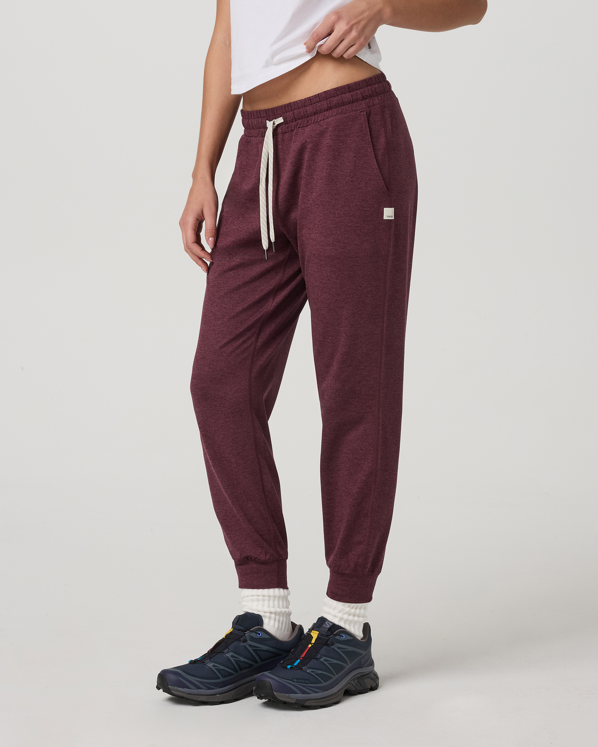 Performance Jogger - Long Women's Fig Heather Joggers - Vuori