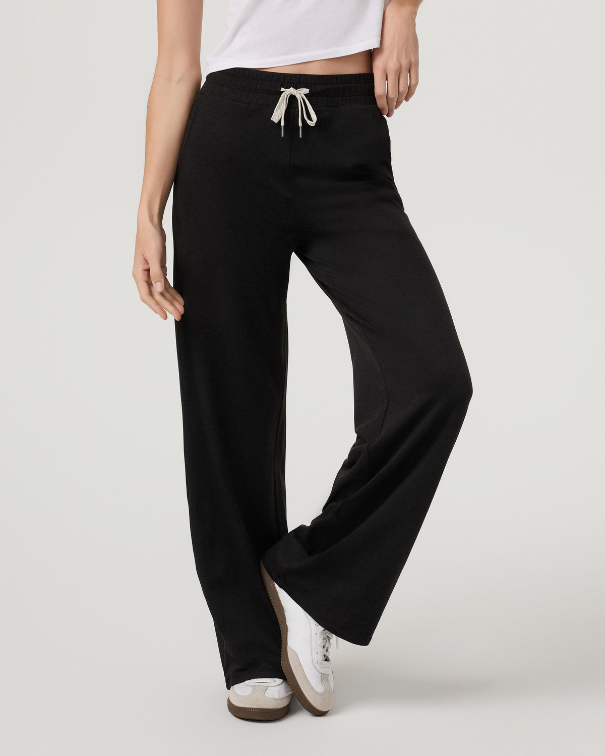 Halo Essential Wideleg - Short Black Heather - Vuori