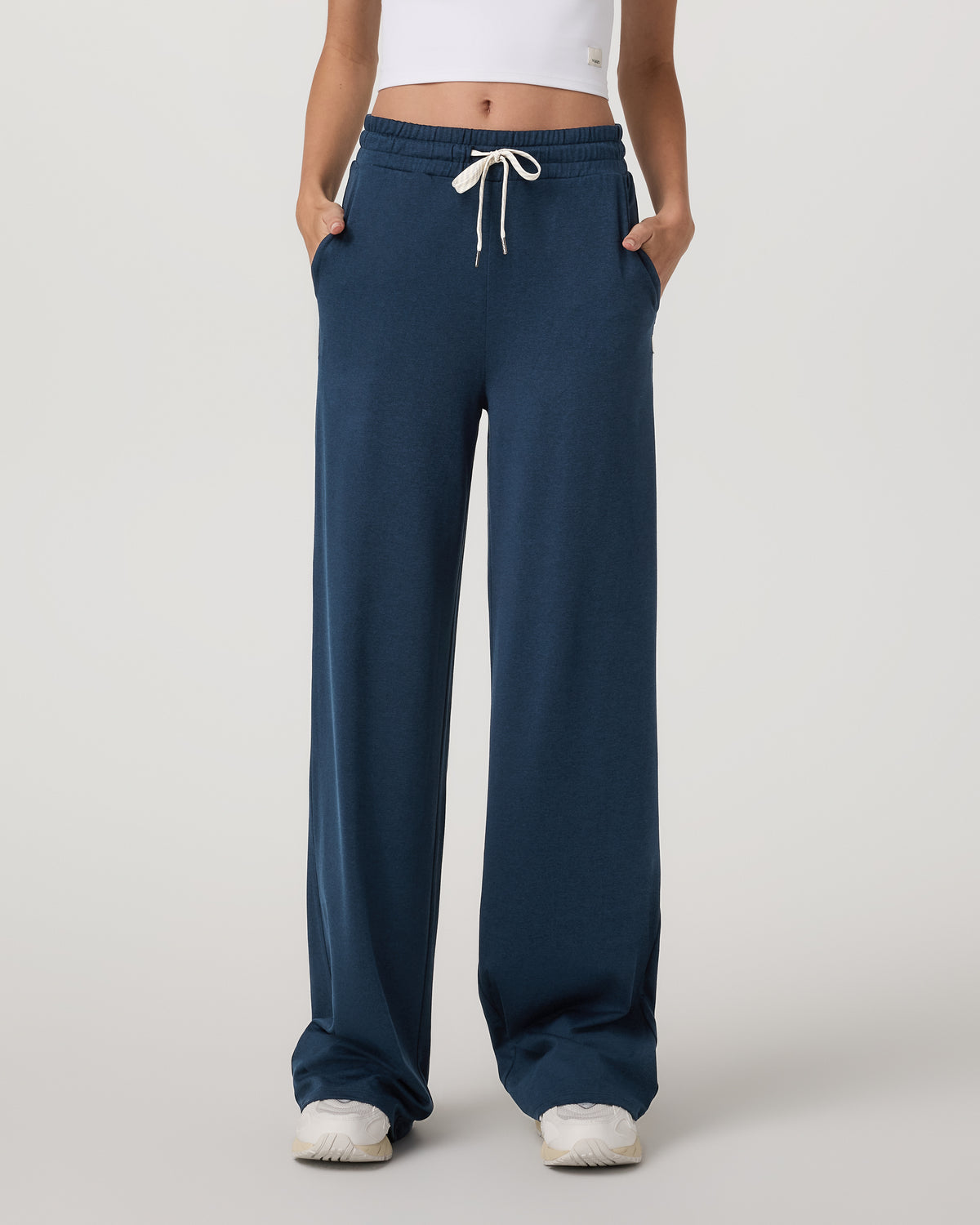 Halo Wideleg - Short Women's Blue Coast Pants - Vuori