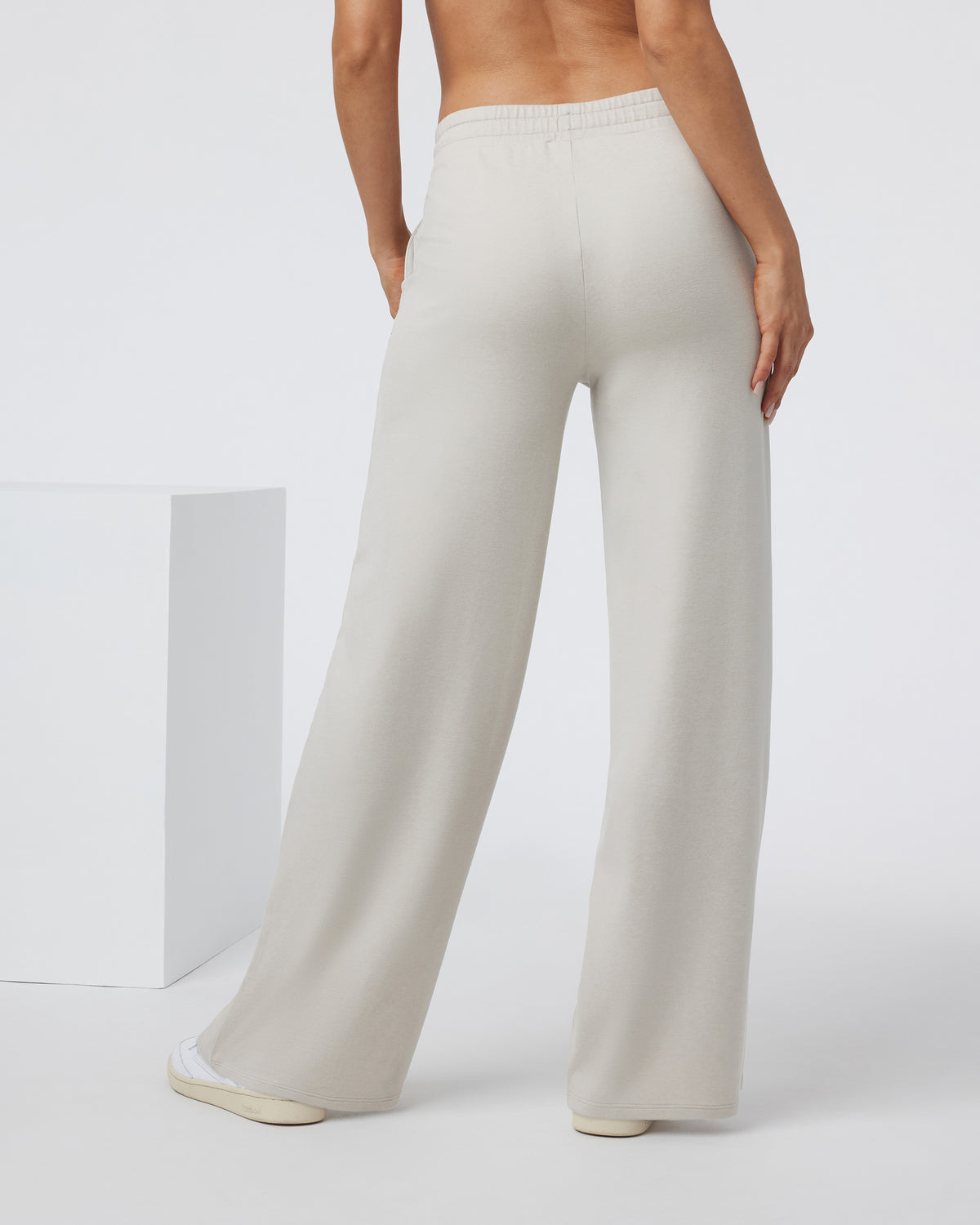Halo Essential Wideleg Ecru Heather - Vuori