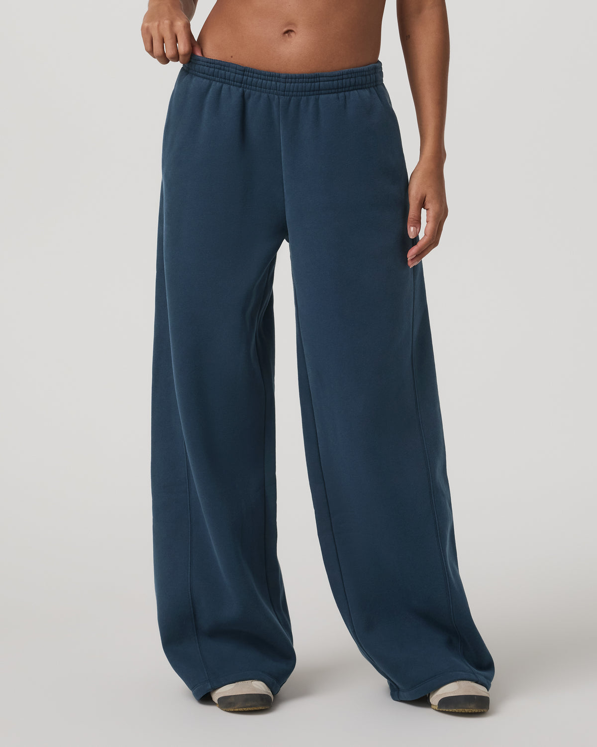 Restore Ultra Wideleg Sweatpant Women's Ocean Blue Pants - Vuori