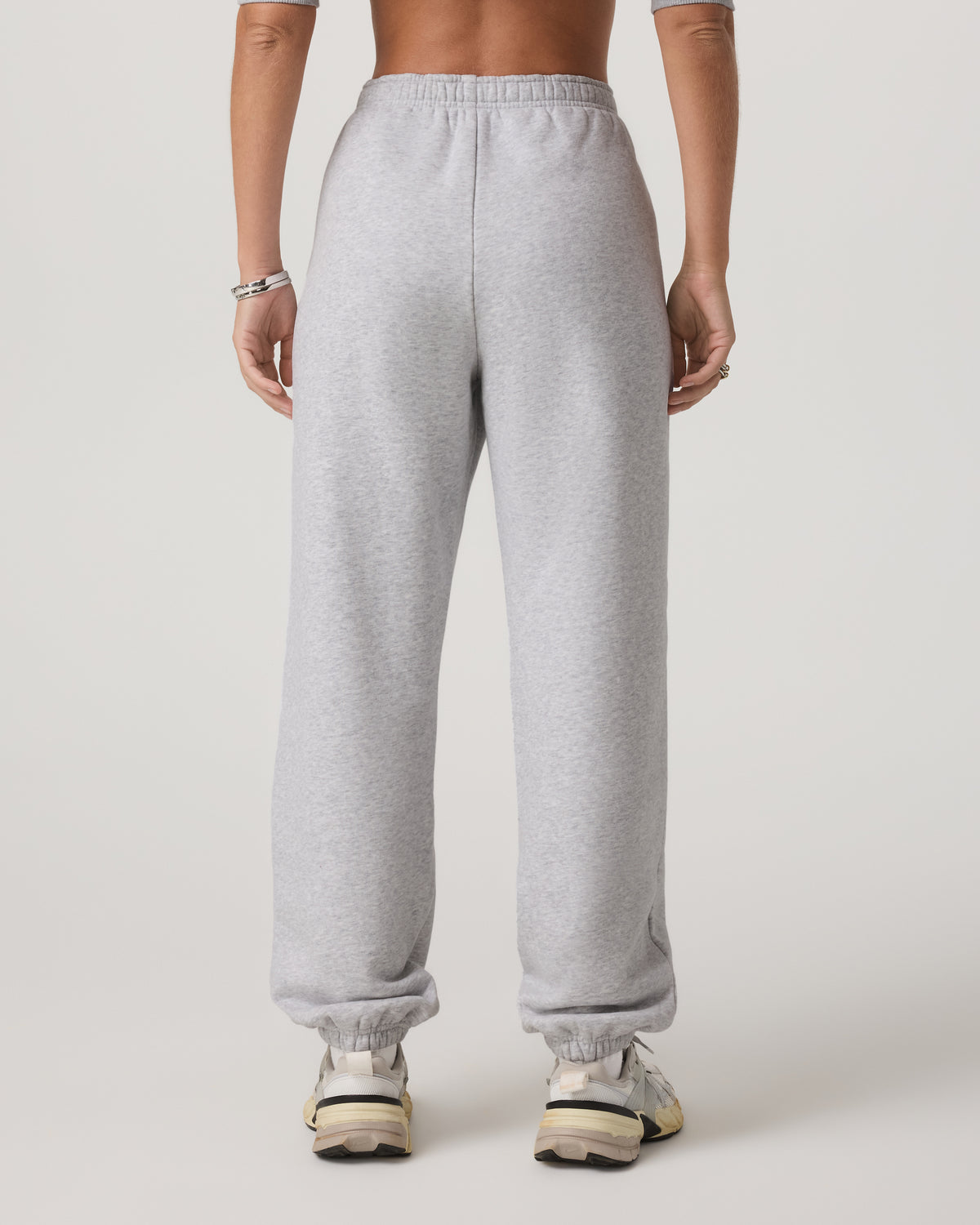 Women's Restore Classic Sweatpant Pale Grey Heather - Vuori