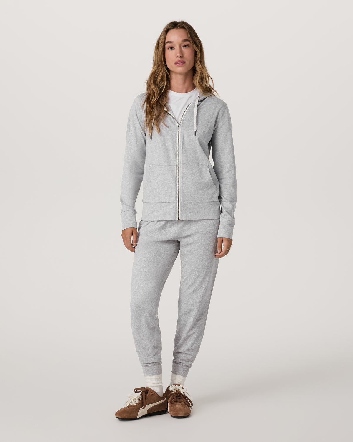 Performance Jogger Women's Pale Light Grey Joggers - Vuori