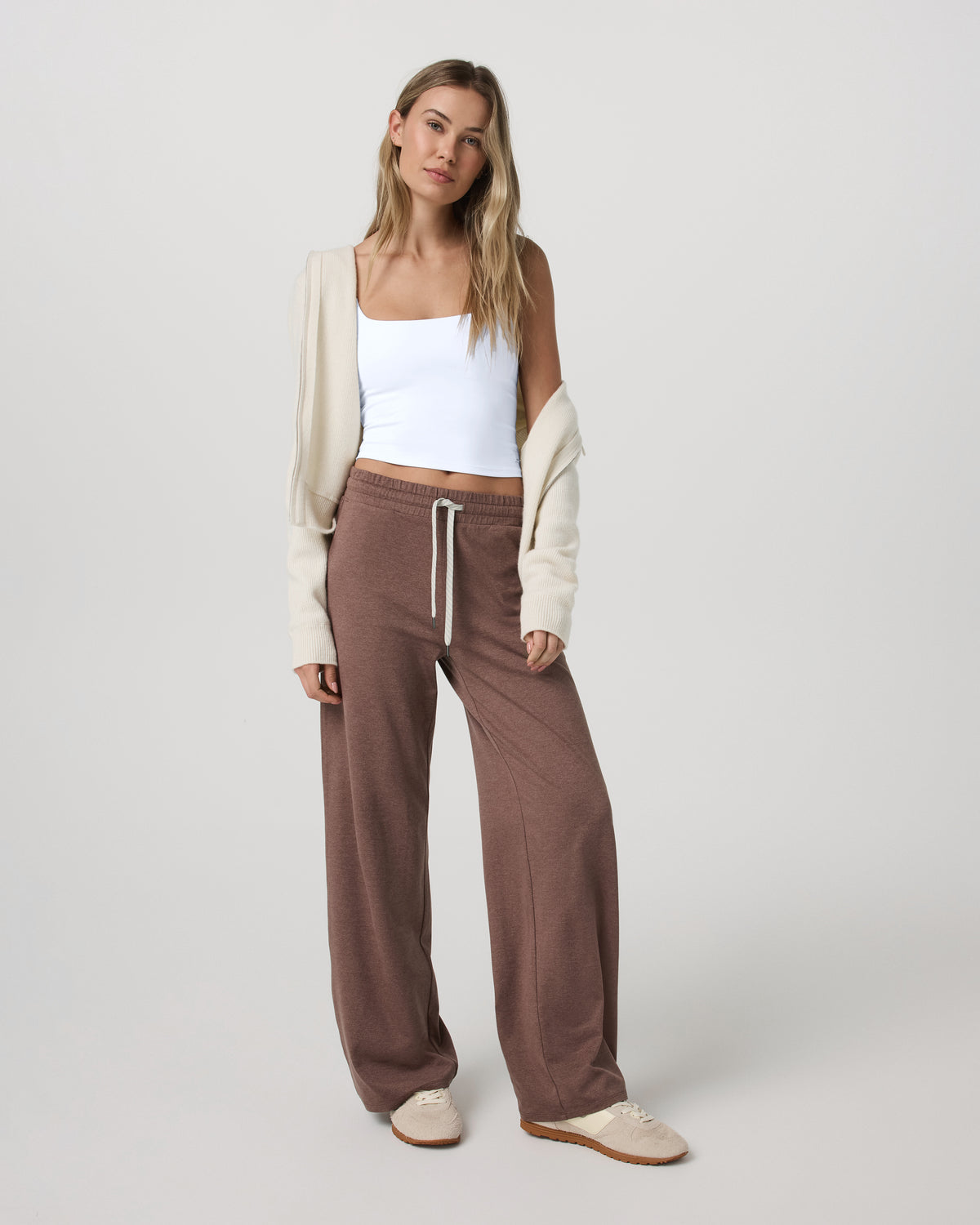 Halo Essential Wideleg - Long Women's Sable Heather Pants - Vuori