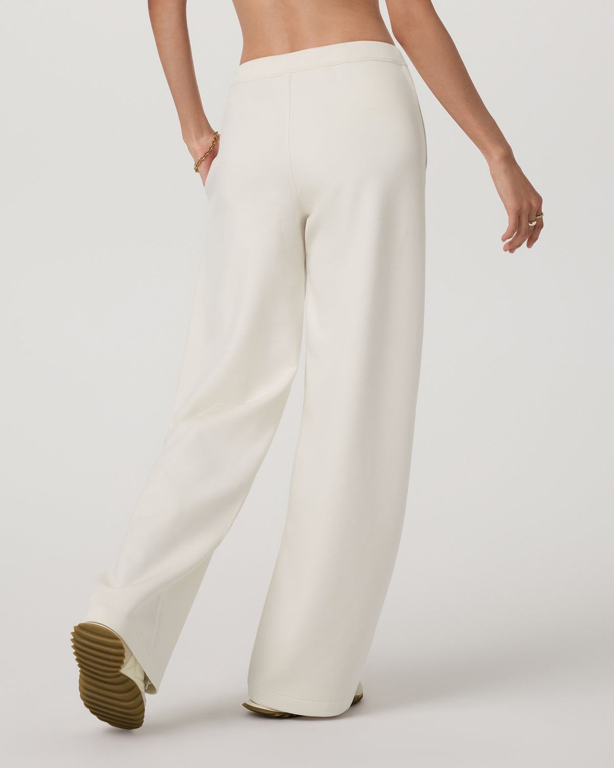 Compose Wideleg Pant Marshmallow Mid-High Rise Pants - Vuori