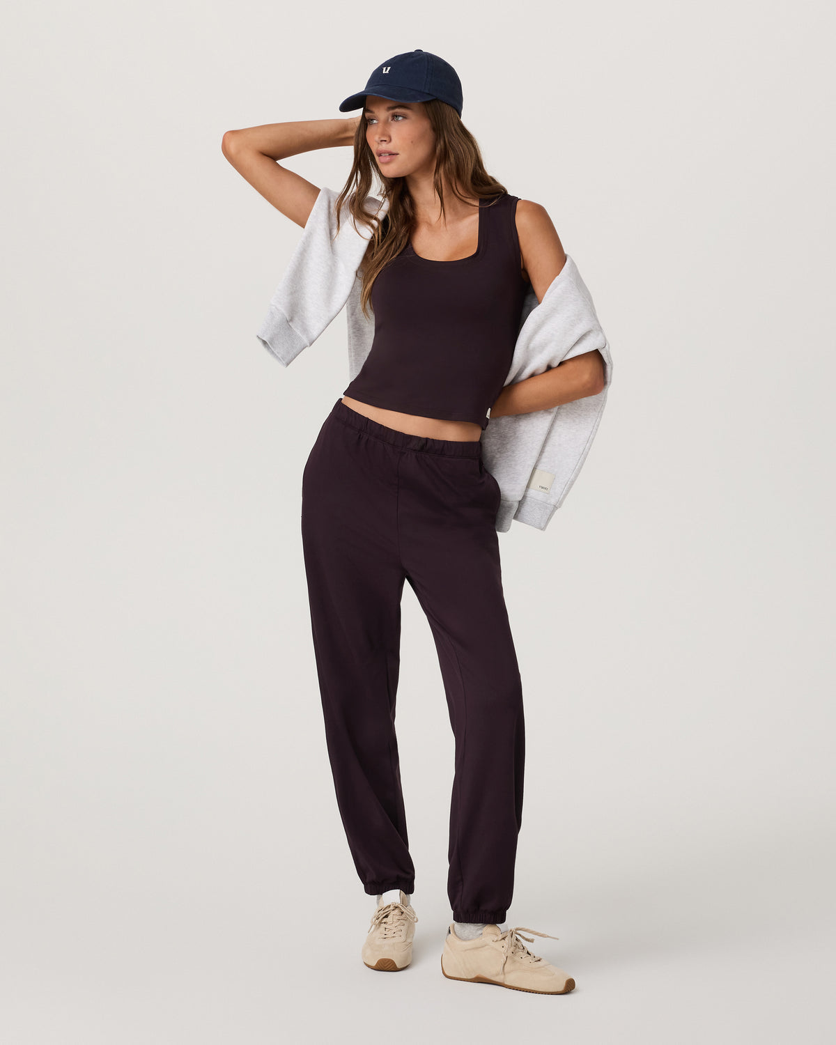 Halo Modern Sweatpant Women's Raisin Pants - Vuori