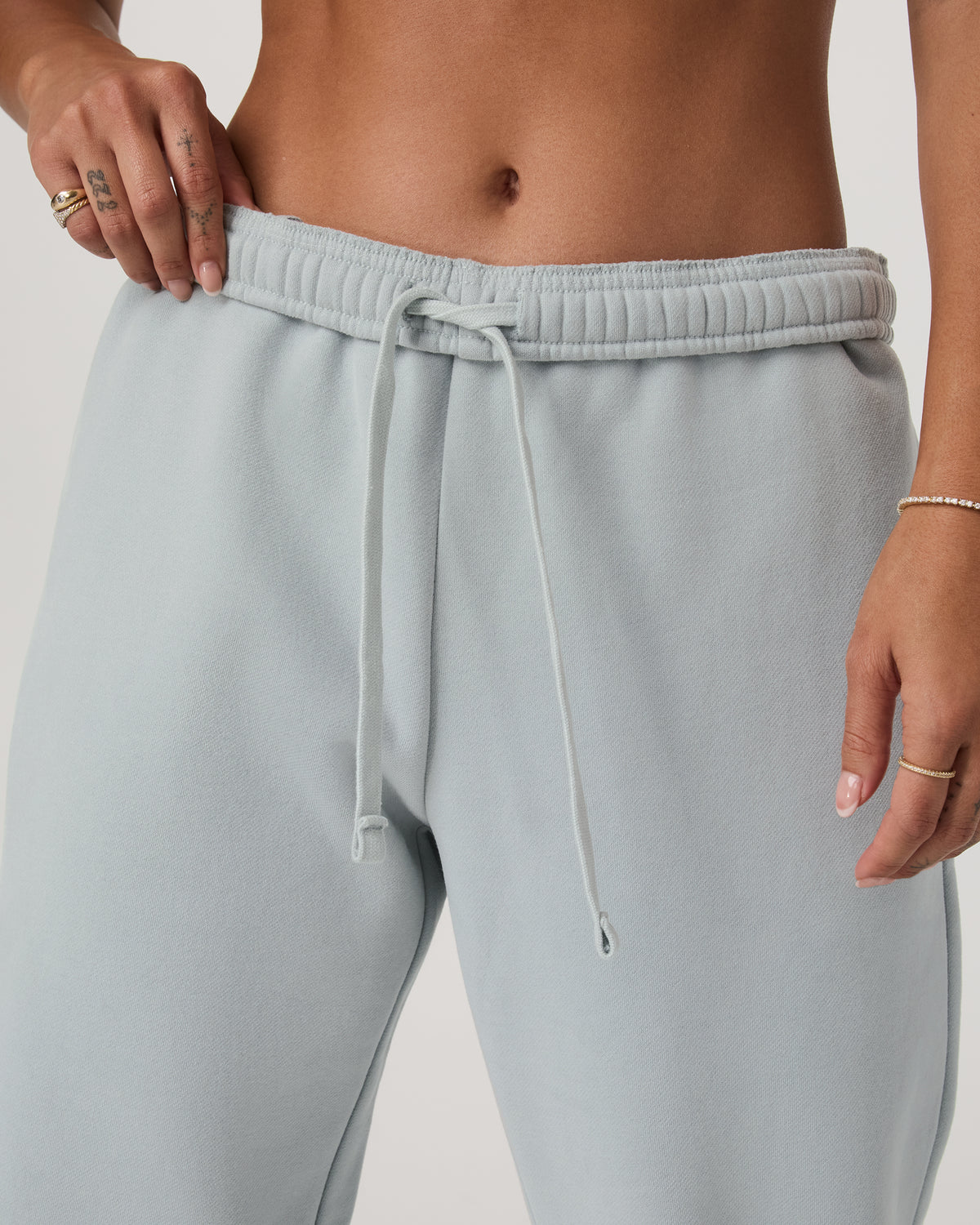 Restore Classic Sweatpant Women's Blue Haze Pants - Vuori