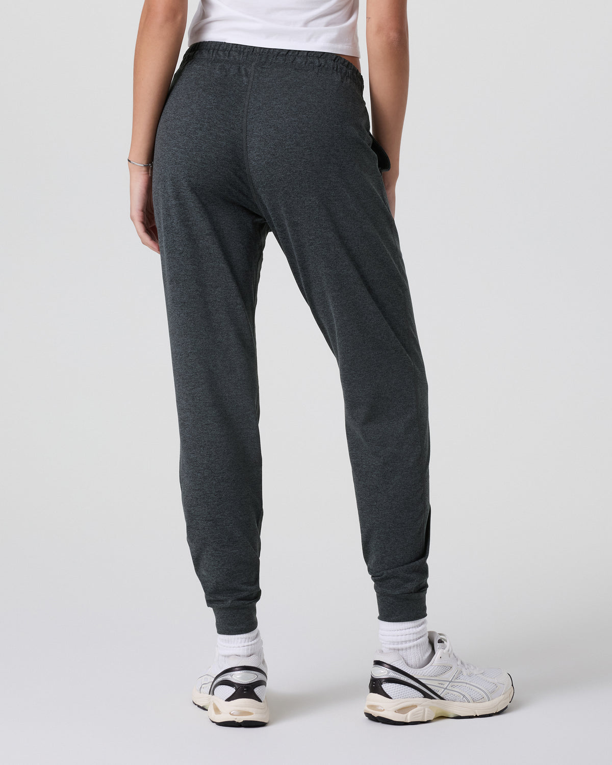 Performance Jogger Women's Charcoal Joggers - Vuori