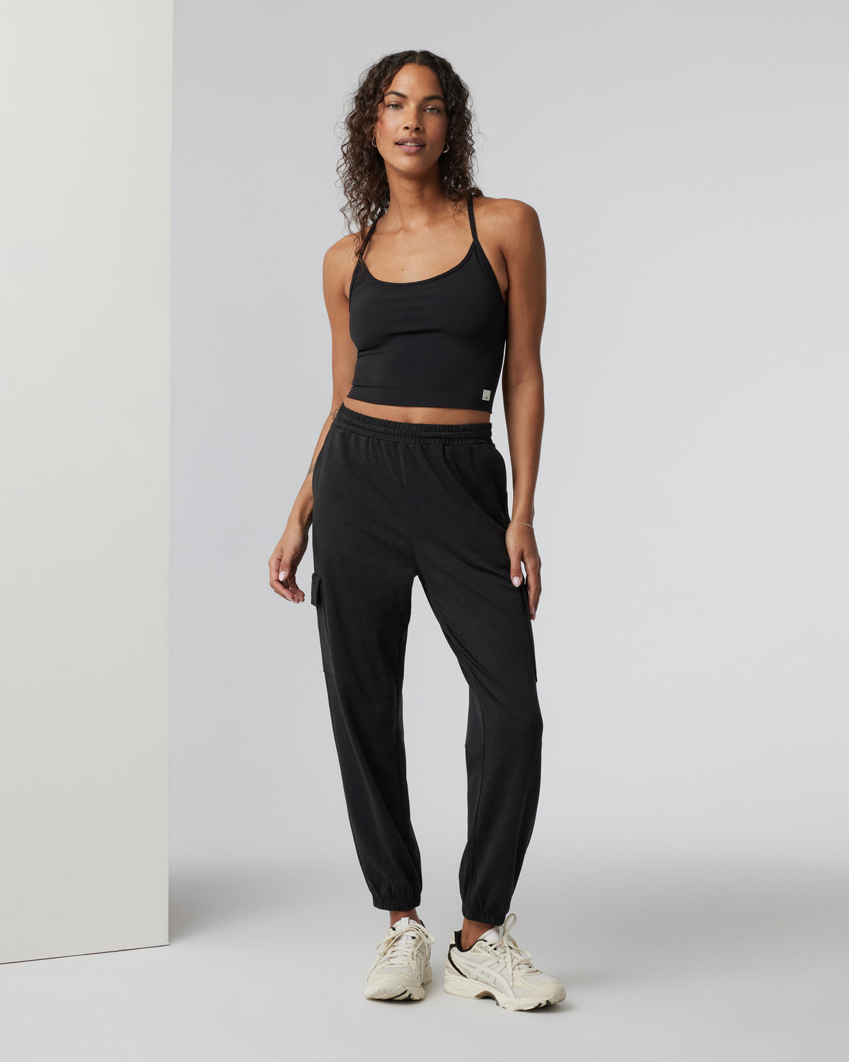 Boyfriend Cargo Sweatpant Black Heather Sweatpants - Vuori