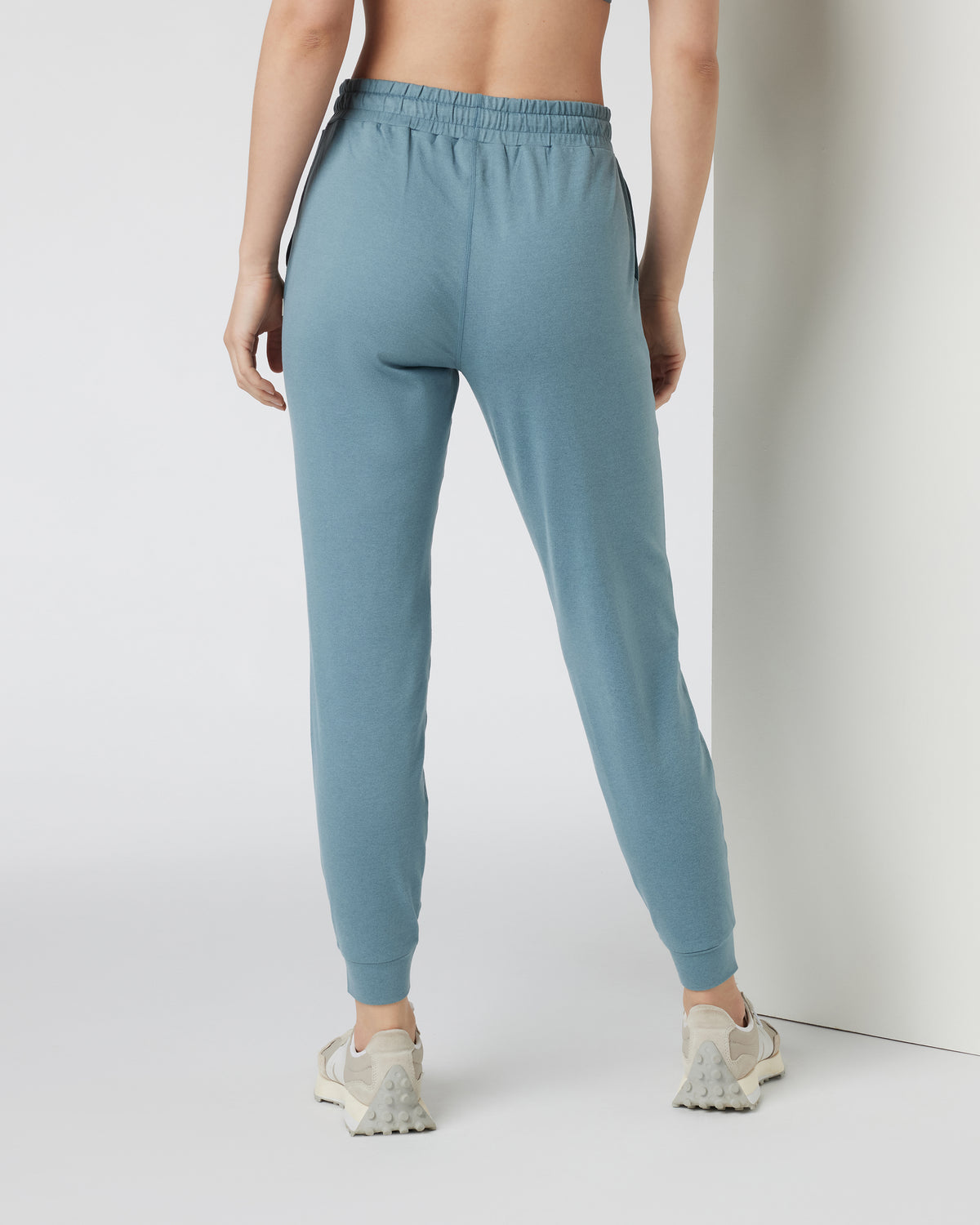 Performance Jogger - Long Smoke Blue Heather - Vuori