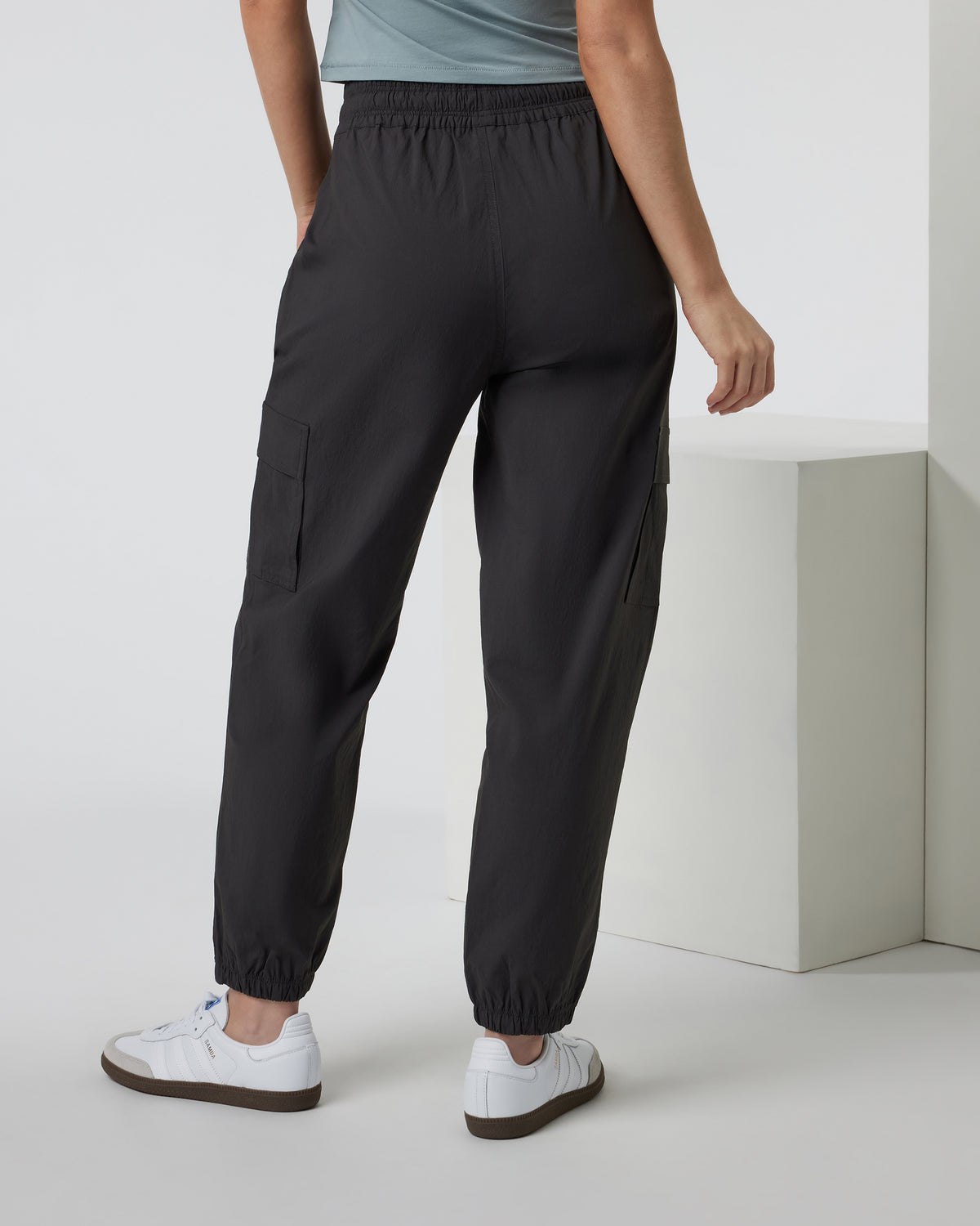 Birch Jogger Women's Vintage Black Utility Joggers - Vuori
