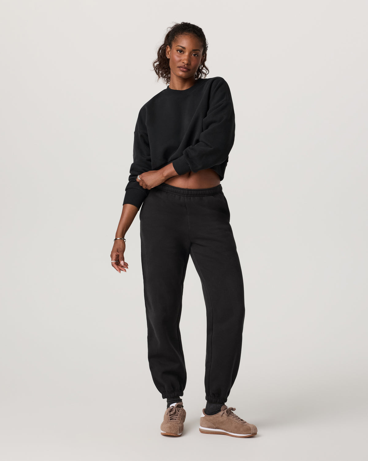 Women's Restore Classic Sweatpant - Short Washed Black - Vuori
