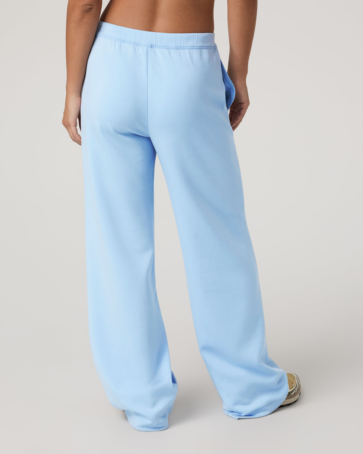 Compose Wideleg Pant Crystal Blue Mid-High Rise Pants - Vuori