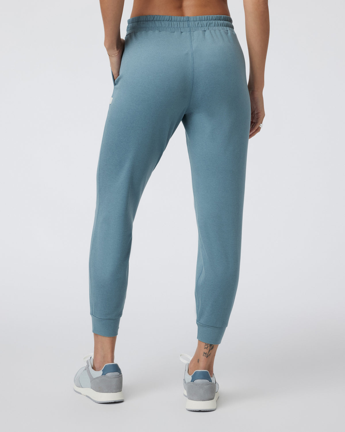 Performance Jogger Smoke Blue Heather Joggers - Vuori