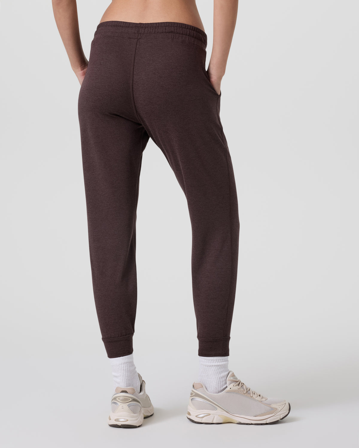 Performance Jogger Women's Java Heather Joggers - Vuori