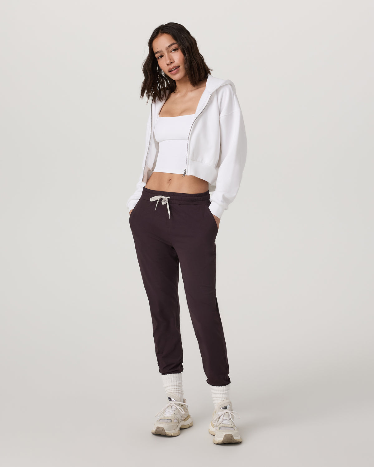 Performance Jogger - Long Women's Raisin Joggers - Vuori