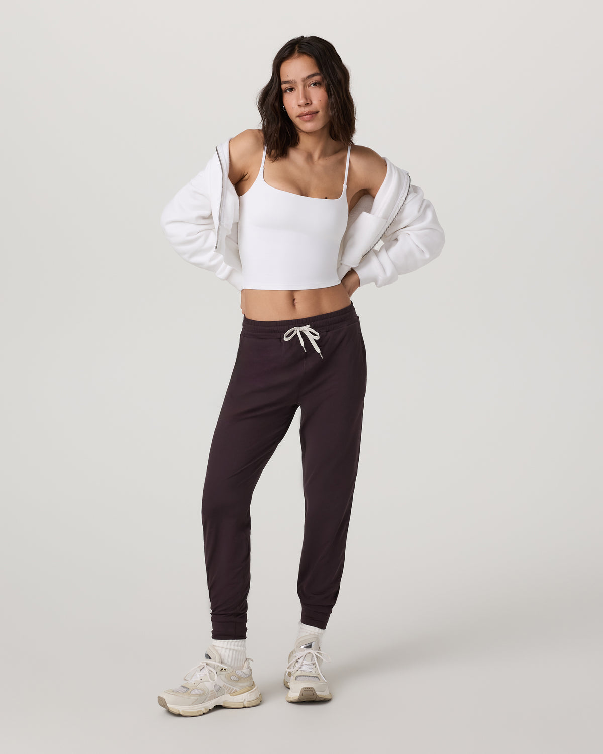 Performance Jogger - Long Women's Raisin Joggers - Vuori