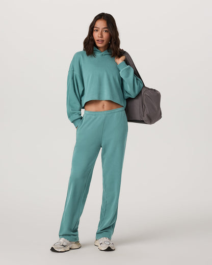 Women's Sedona Straight Leg Sweatpant - Short Bluegrass - Vuori