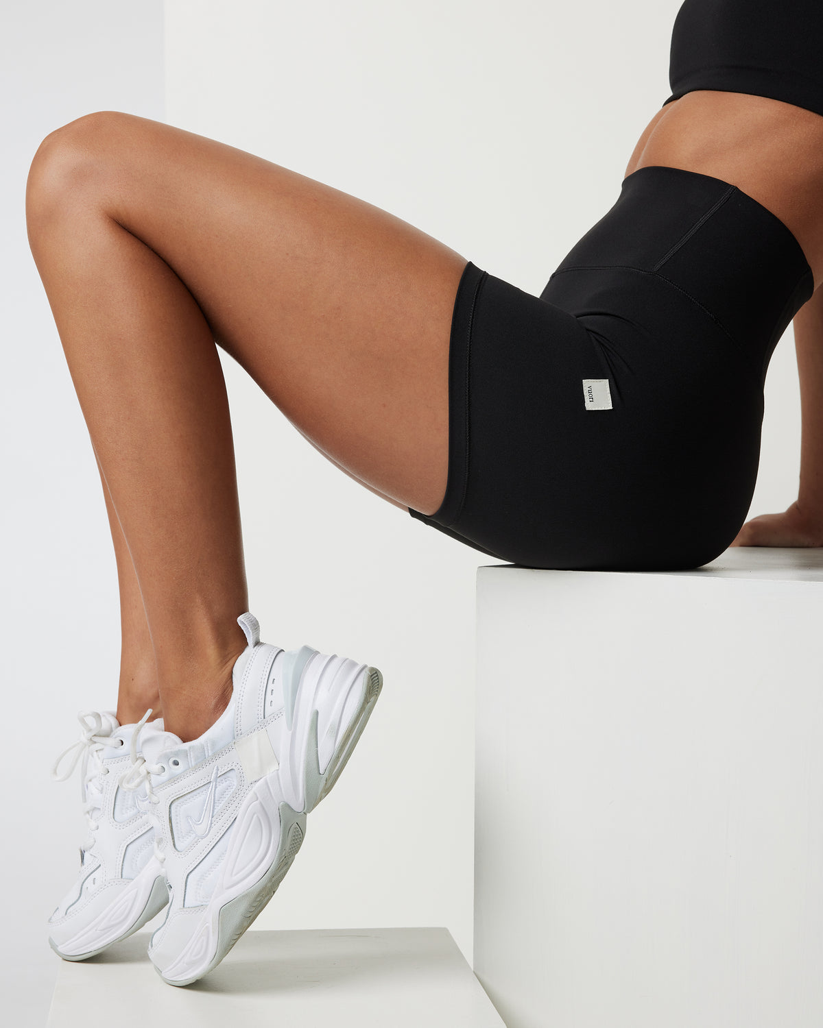 Vuori AllTheFeels Short Black Biker Shorts - Vuori
