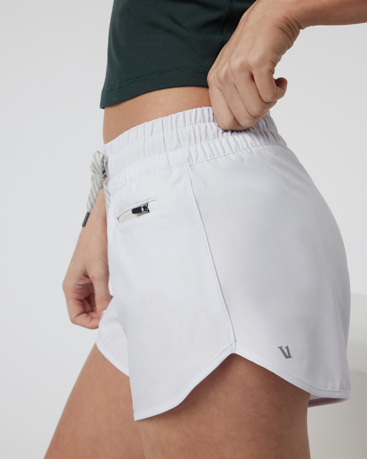 Clementine 4" Short 2.0 White Workout Shorts - Vuori