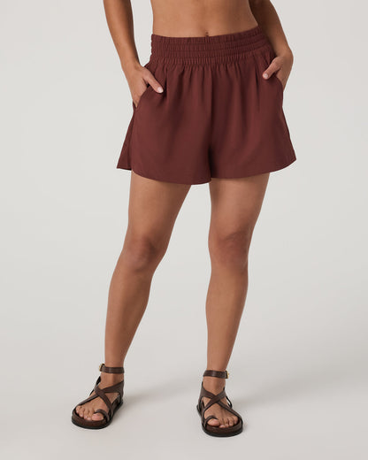 Villa Short Women's Burnt Sienna Contemporary Shorts - Vuori
