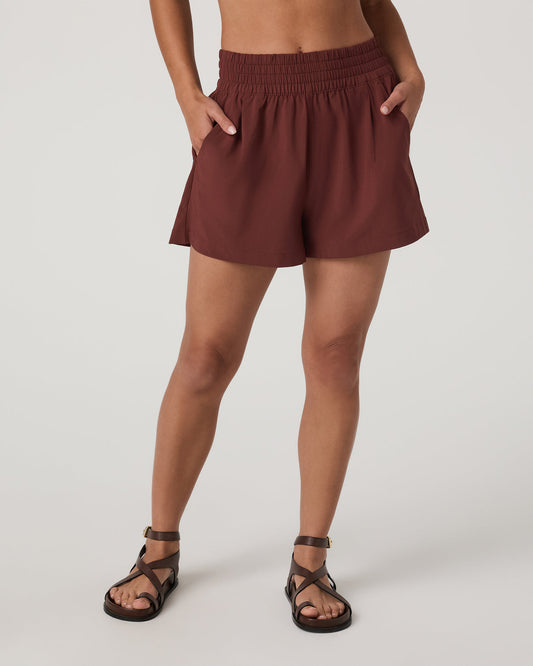 Villa Short Women's Burnt Sienna Contemporary Shorts - Vuori