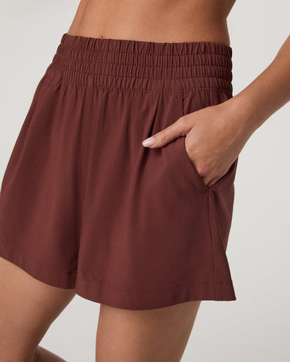 Villa Short Women's Burnt Sienna Contemporary Shorts - Vuori