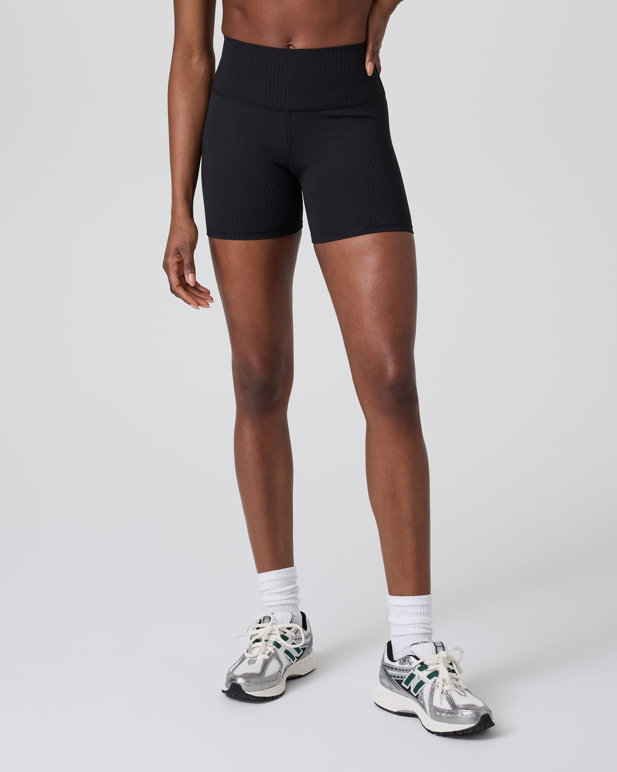 Inversion Rib Short Black - Vuori