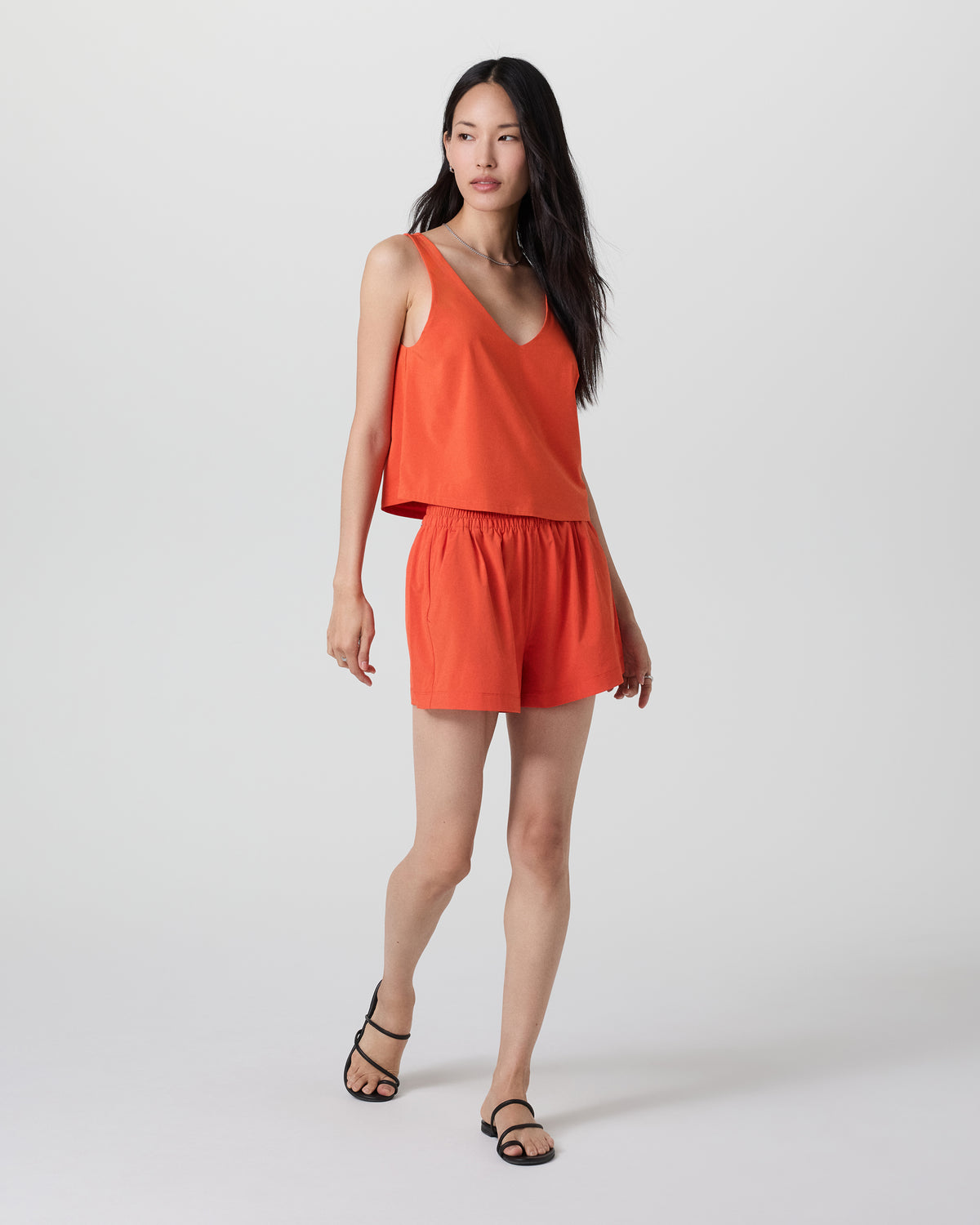Villa Short Bright Poppy Lightweight Shorts - Vuori