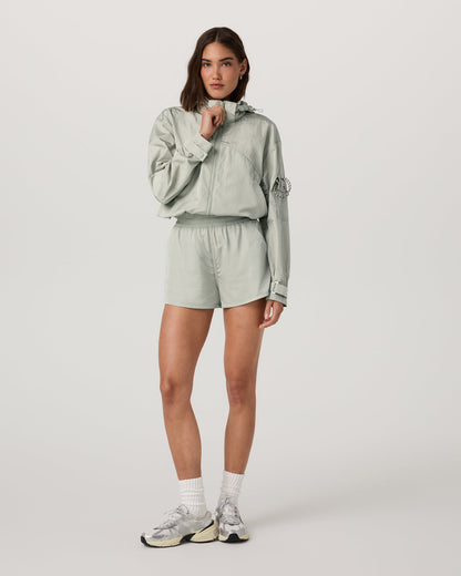 Dash Elevate Short Women's Talc Fitness Shorts - Vuori